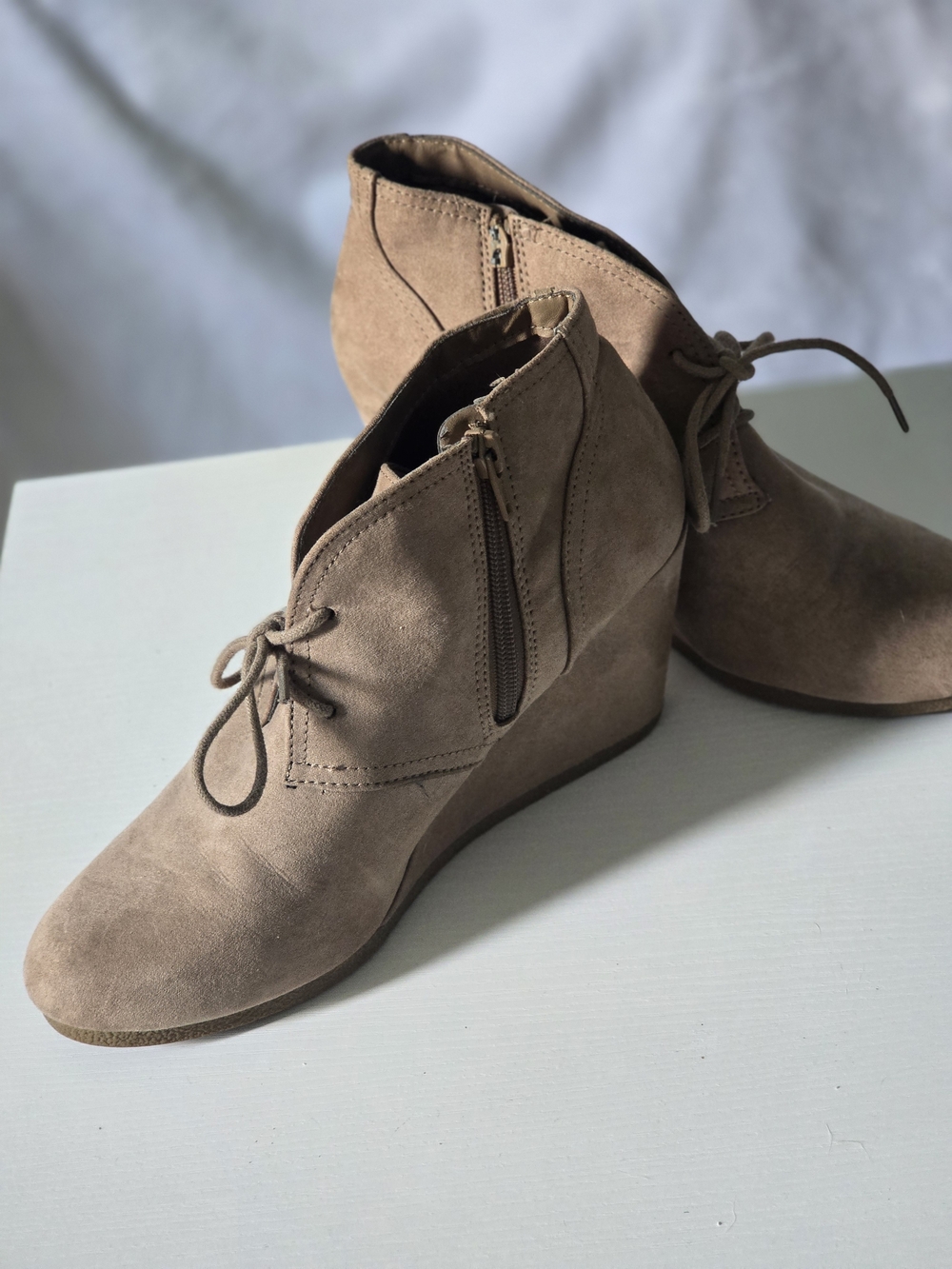 Universal Thread Wedge Ankle Boot in Taupe - Women's 9